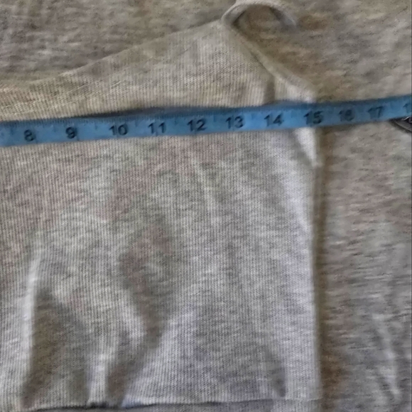 Gray Cropped Oversize Sweat Shirt & Tank Top Set size M-L - Picture 9 of 13